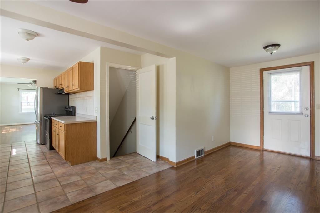 5300 SHERWOOD Drive — photo 14