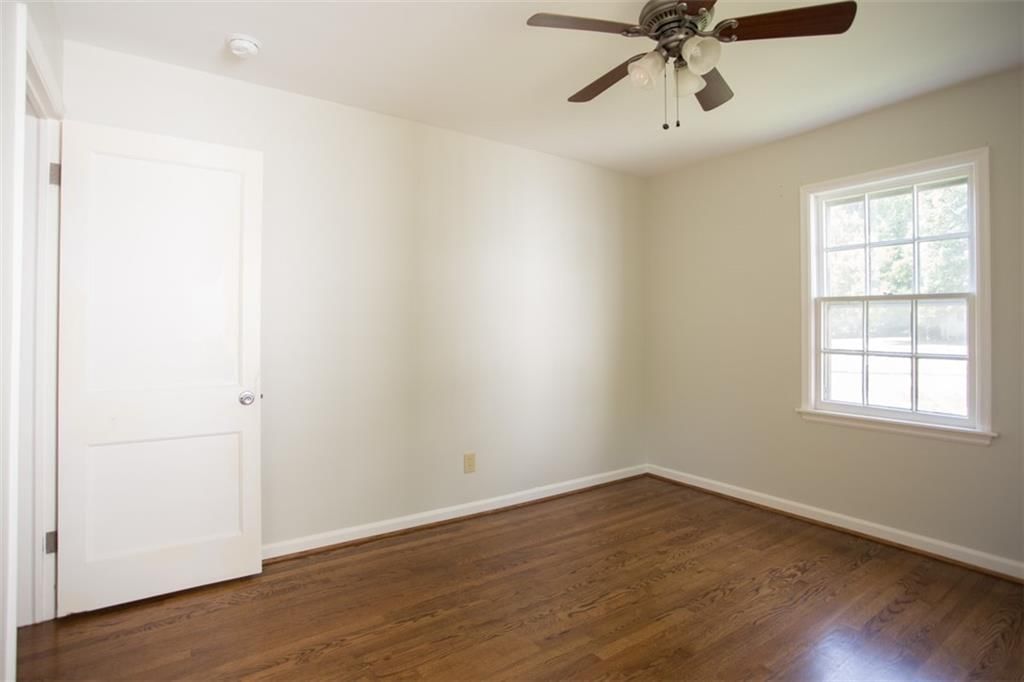 5300 SHERWOOD Drive — photo 18