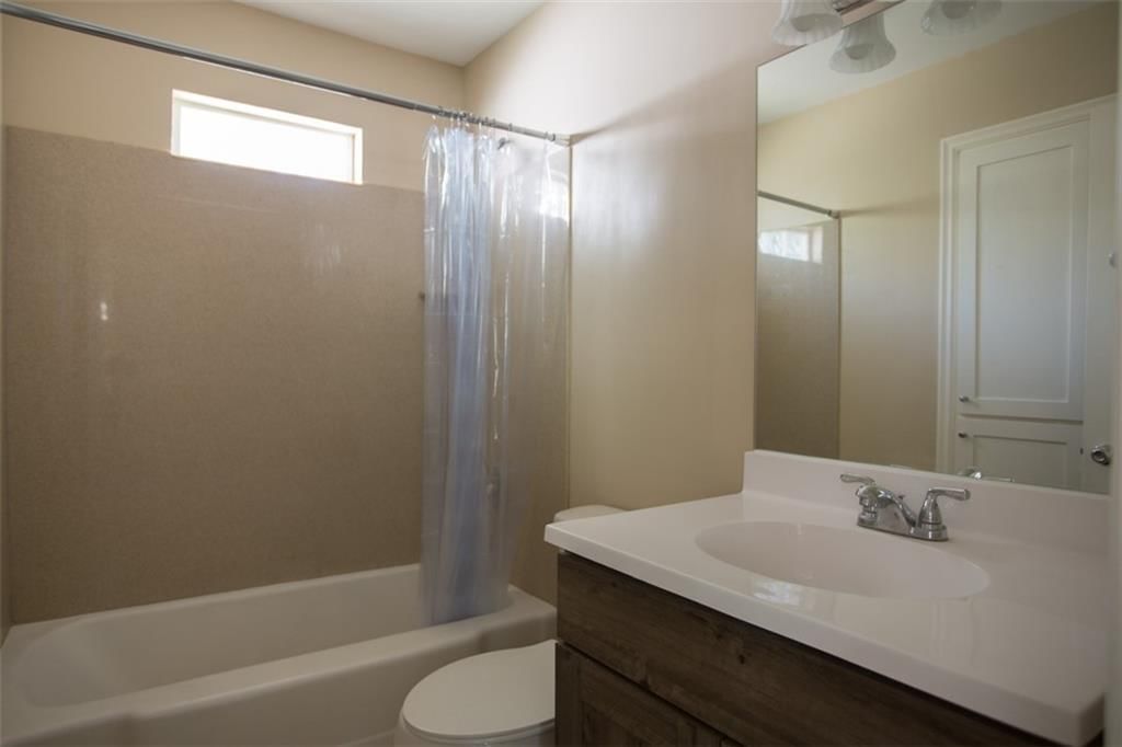5300 SHERWOOD Drive — photo 20