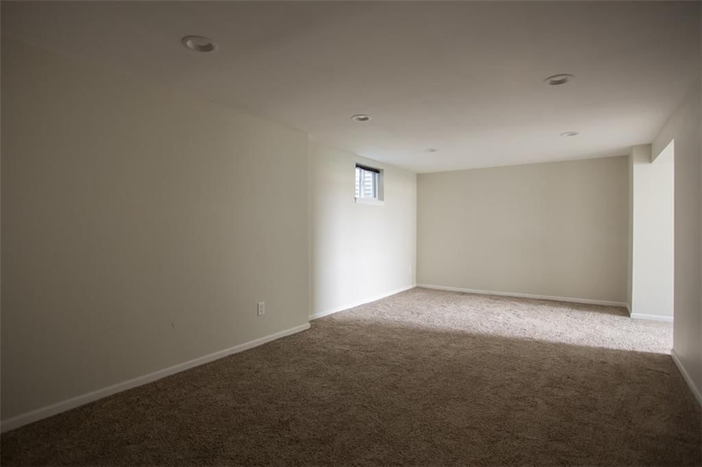 5300 SHERWOOD Drive — photo 24