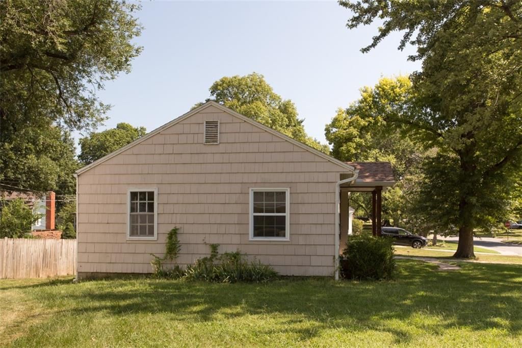 5300 SHERWOOD Drive — photo 27