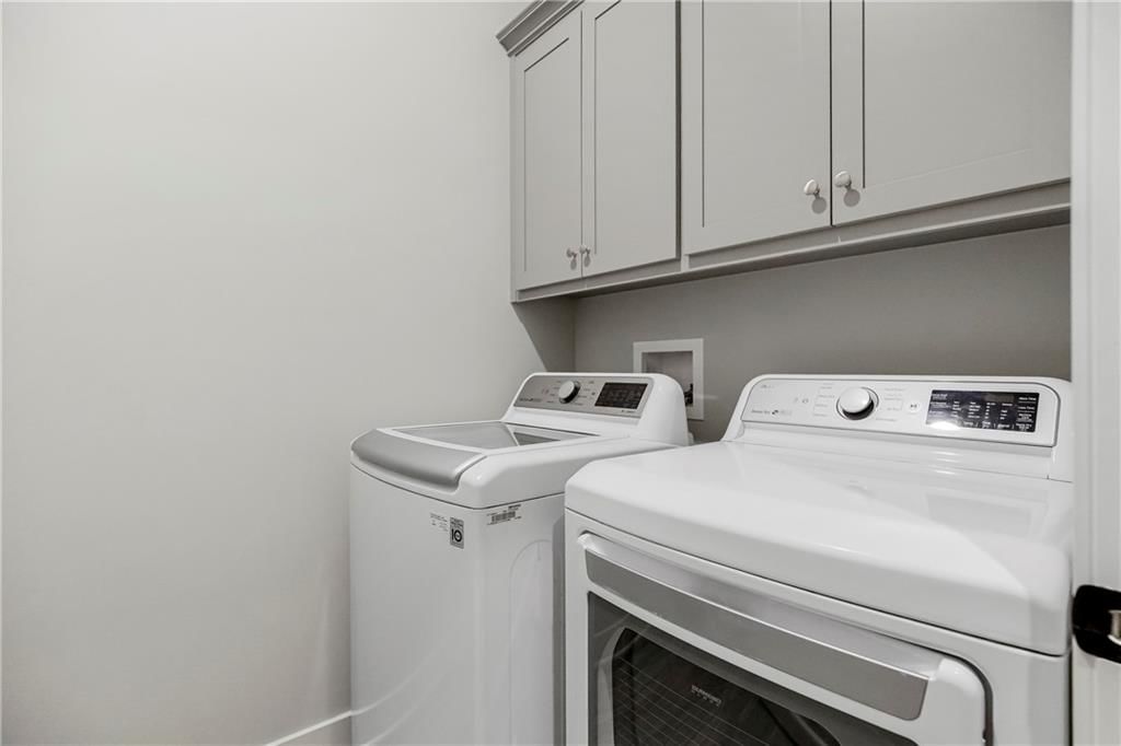 5974 N Oak Creek Court — photo 17