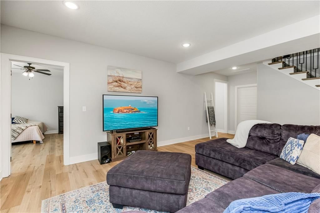5974 N Oak Creek Court — photo 25