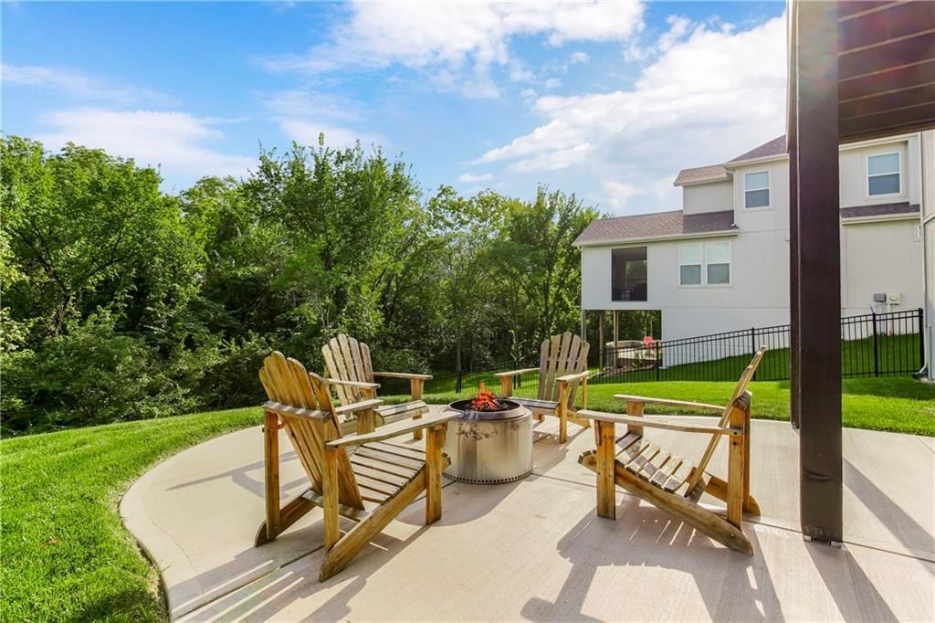 5974 N Oak Creek Court — photo 35