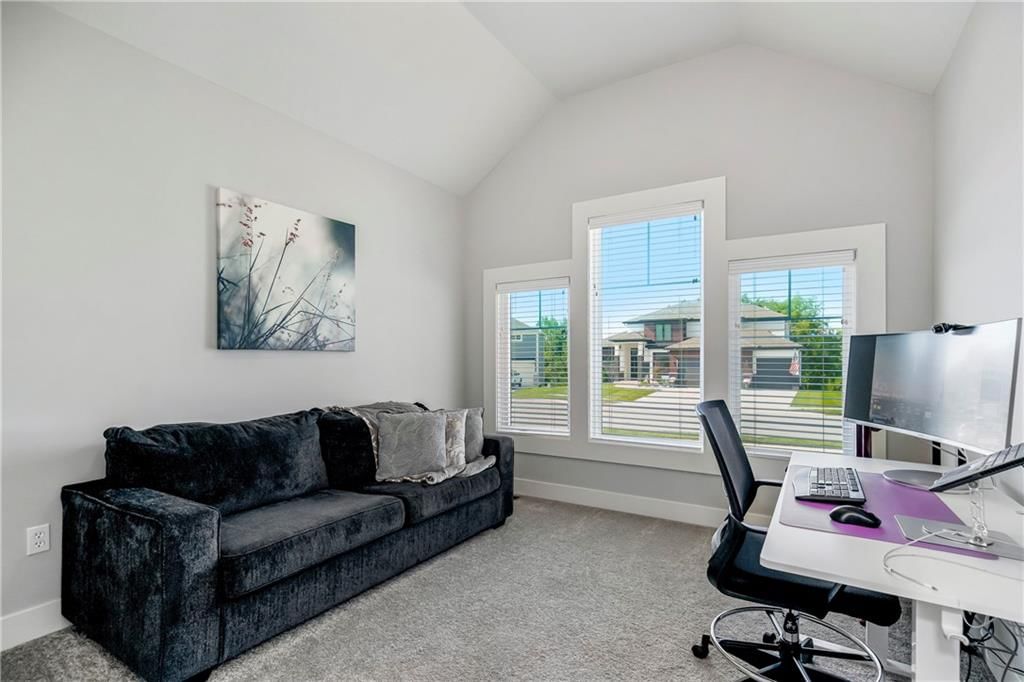 5974 N Oak Creek Court — photo 8