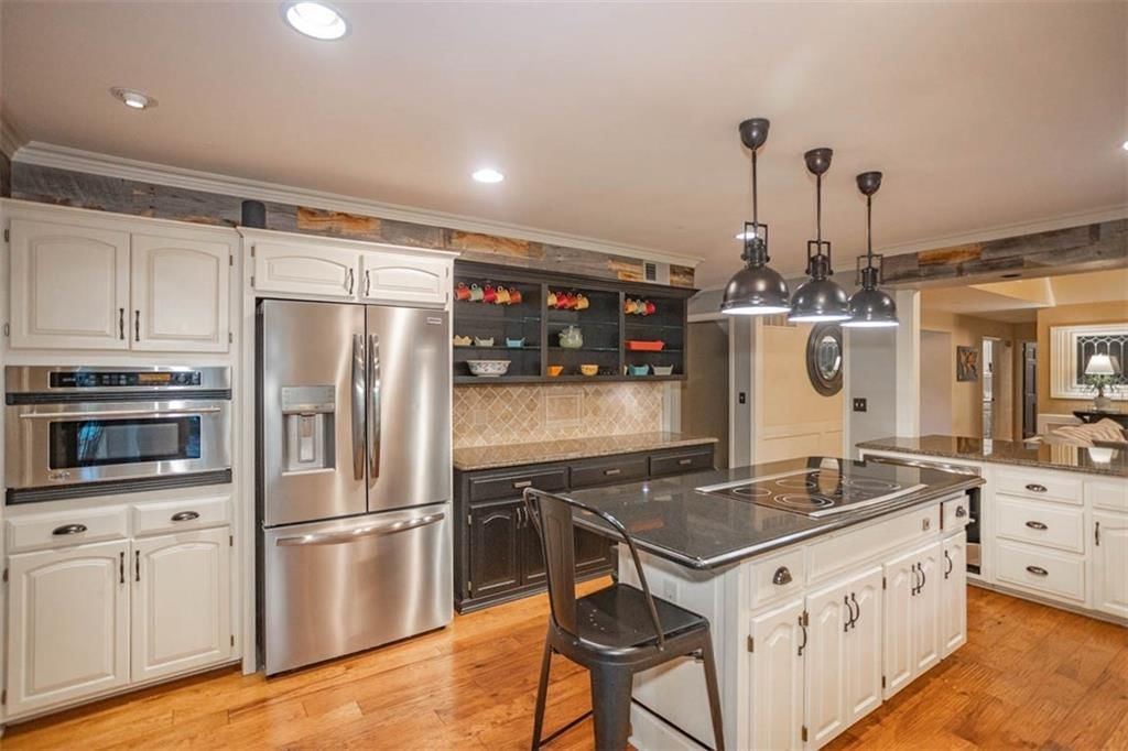 8303 Bridle Dale Circle — photo 19