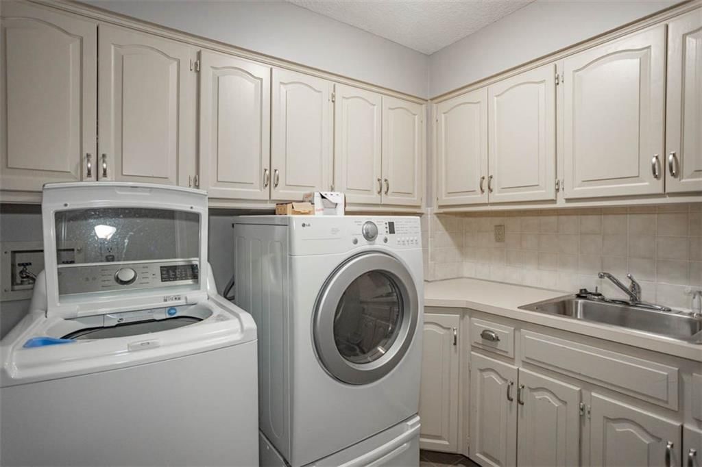8303 Bridle Dale Circle — photo 30
