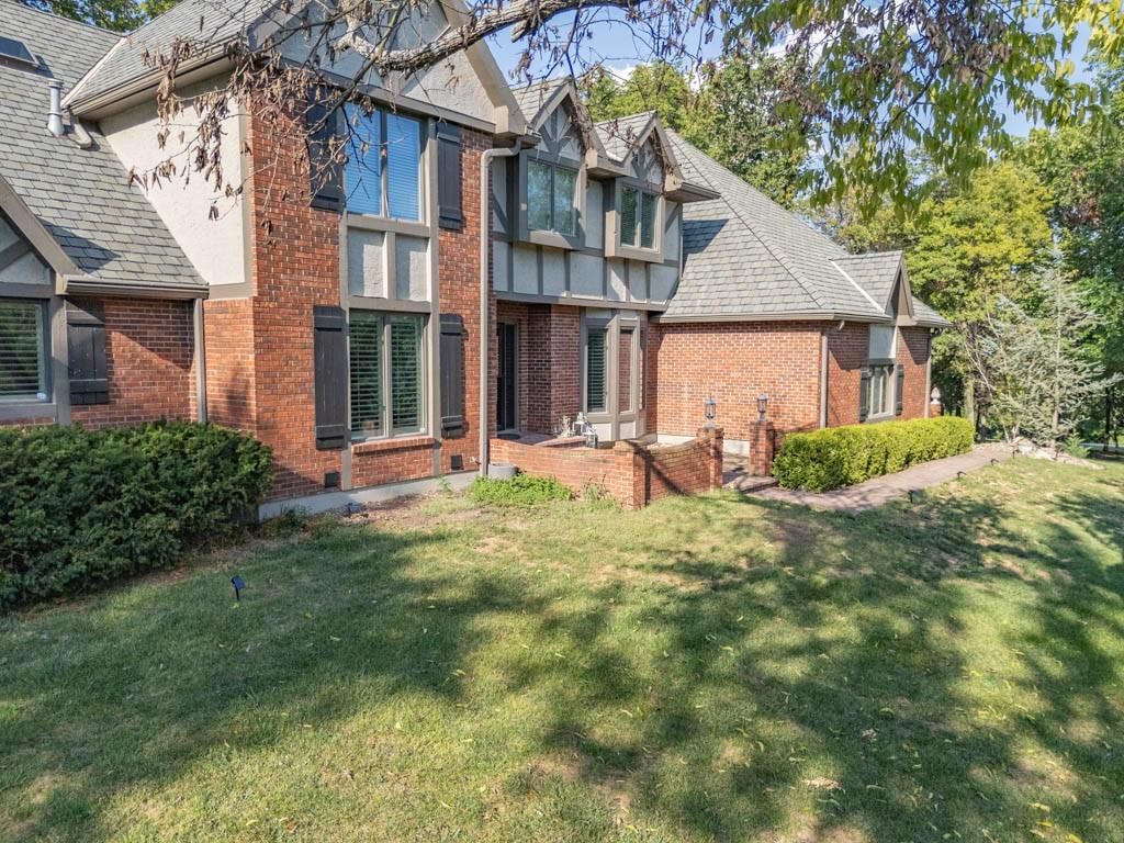 8303 Bridle Dale Circle — photo 4