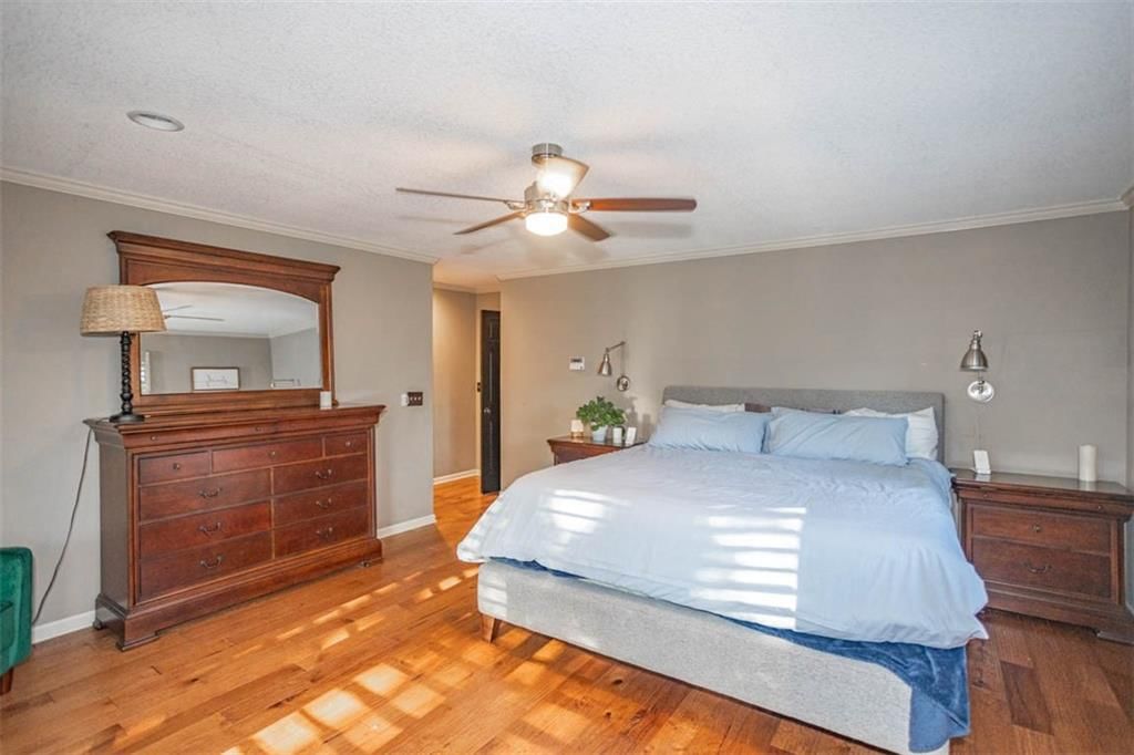 8303 Bridle Dale Circle — photo 33