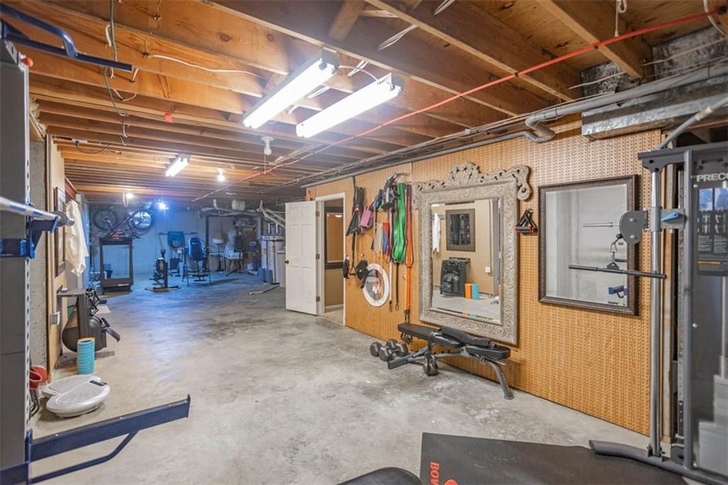 8303 Bridle Dale Circle — photo 51