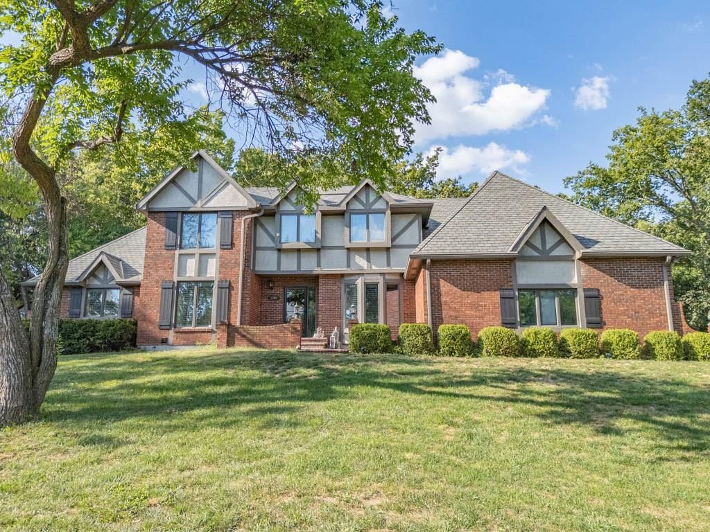 8303 Bridle Dale Circle — photo 64