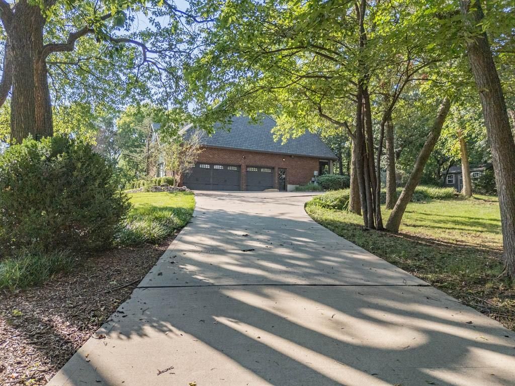 8303 Bridle Dale Circle — photo 83
