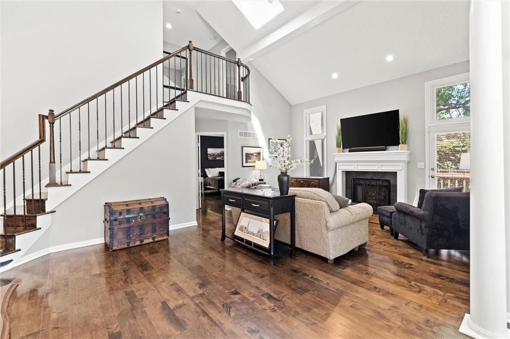 101 NW Pointe Lane — photo 3