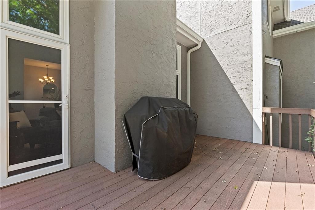 101 NW Pointe Lane — photo 35