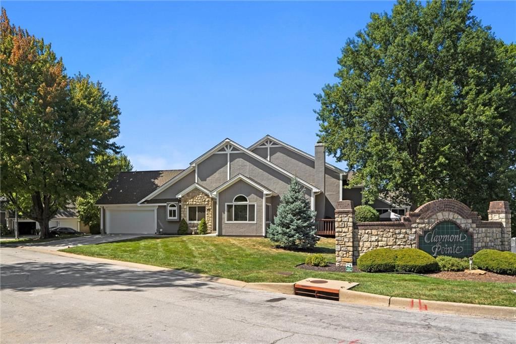 101 NW Pointe Lane — photo 41