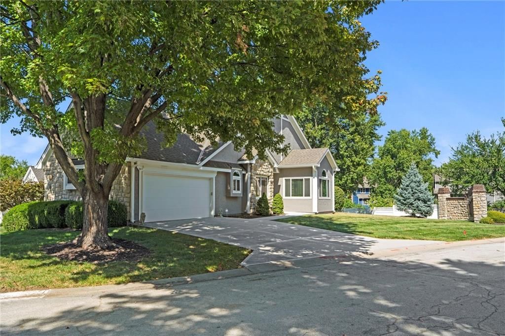 101 NW Pointe Lane — photo 47