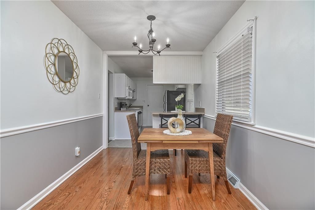 3 NW NOEL Street — photo 6