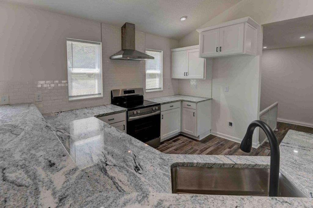 113 N Kendall Drive — photo 18