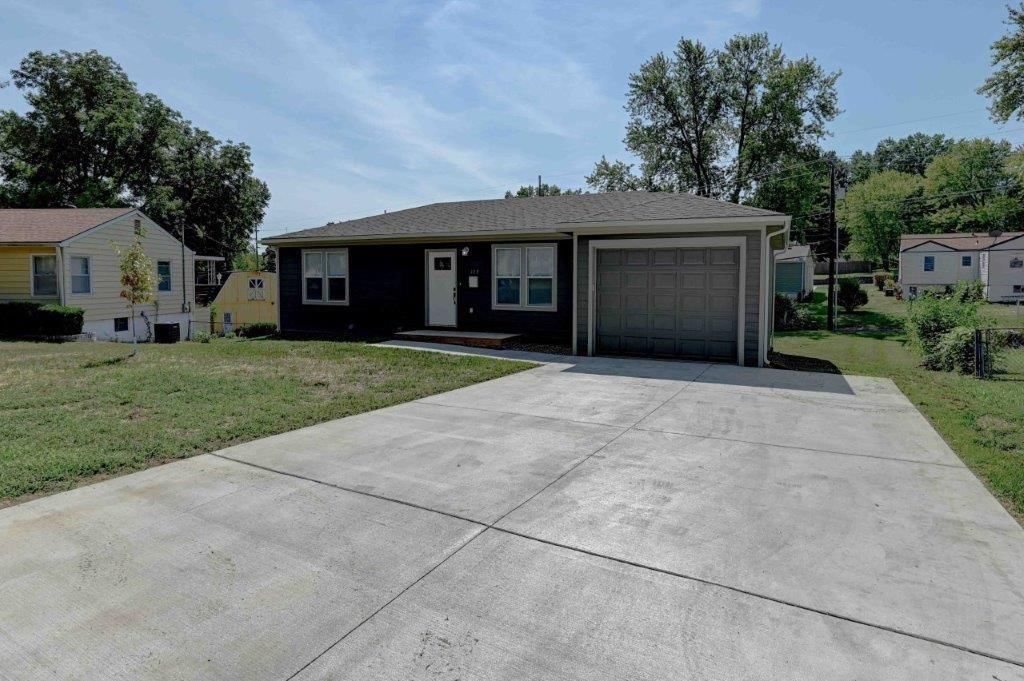 113 N Kendall Drive — photo 3