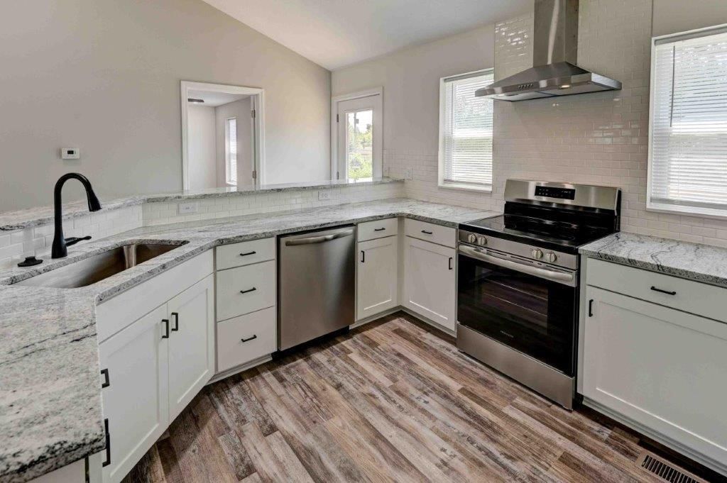 113 N Kendall Drive — photo 23