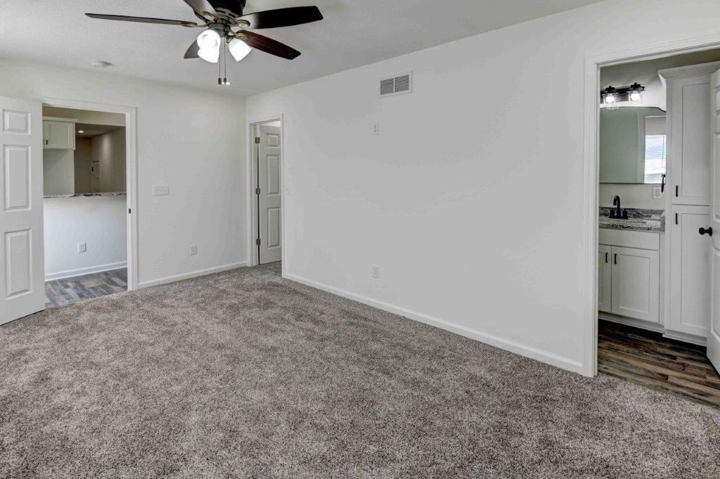 113 N Kendall Drive — photo 39