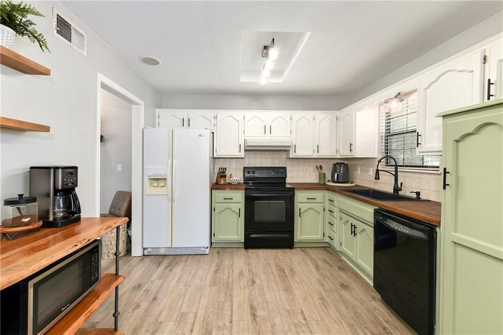 234 SE Topaz Circle — photo 14
