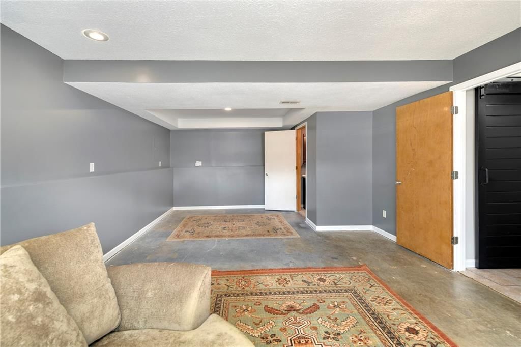 234 SE Topaz Circle — photo 29