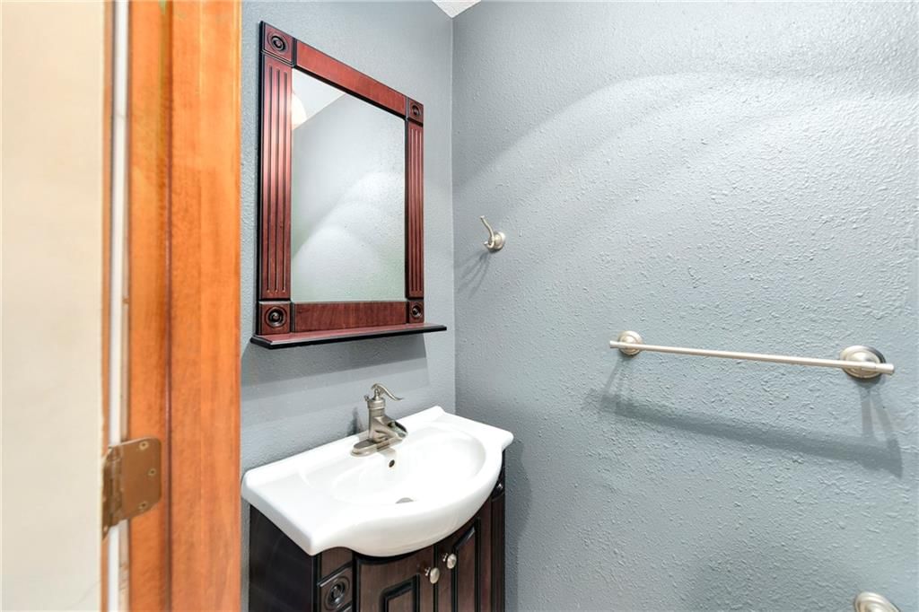 234 SE Topaz Circle — photo 30