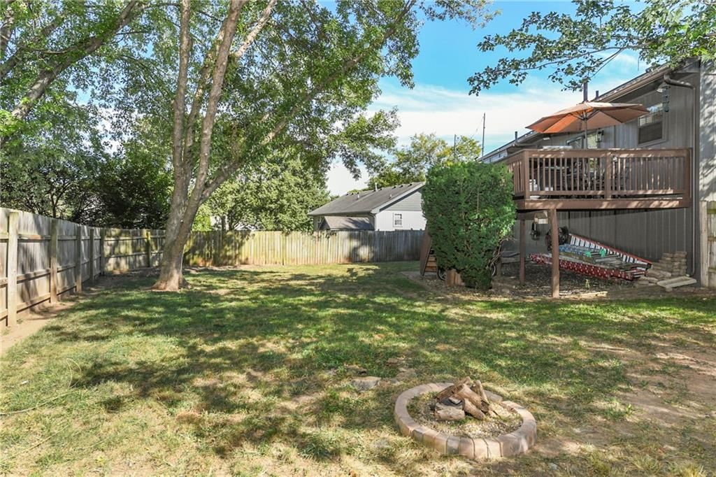 234 SE Topaz Circle — photo 36