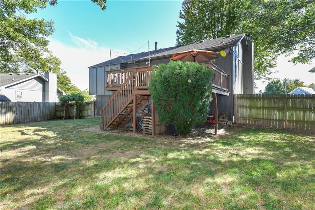 234 SE Topaz Circle — photo 37