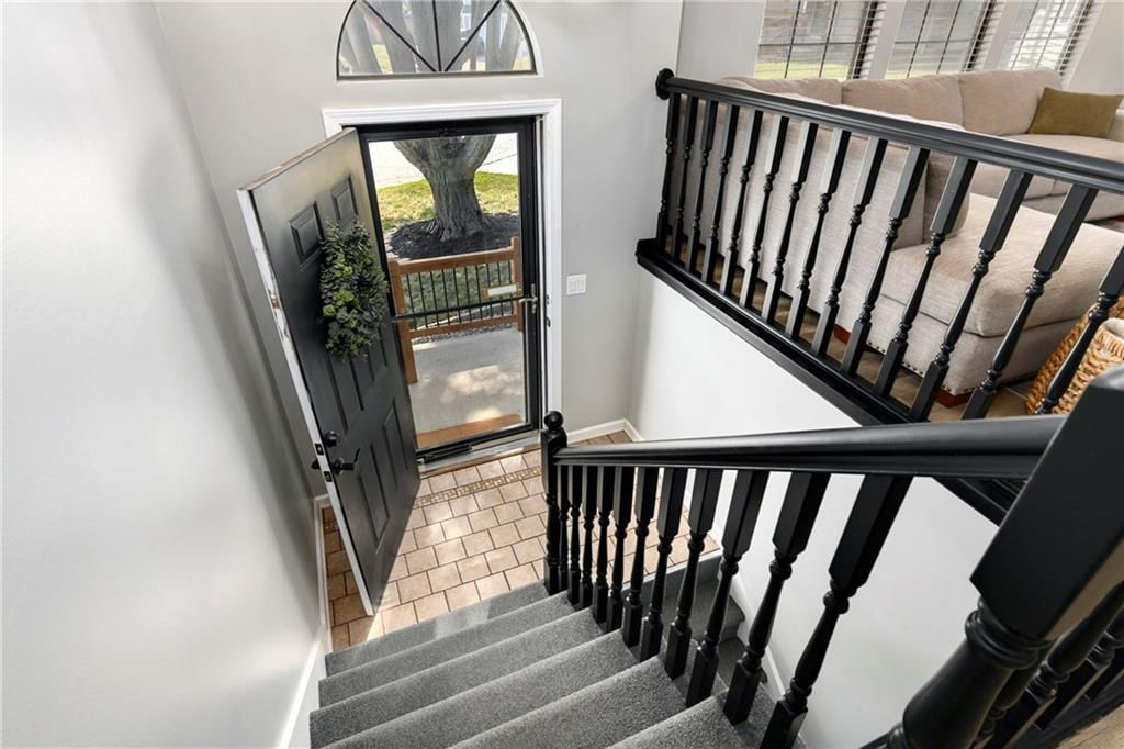 234 SE Topaz Circle — photo 5