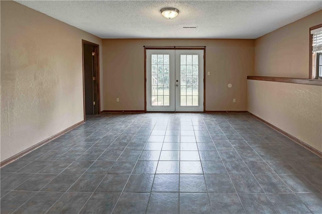 14411 Wilshire Circle — photo 39