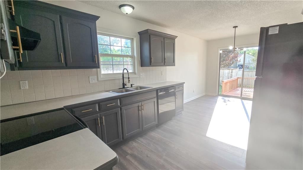 16408 Slater Avenue — photo 11