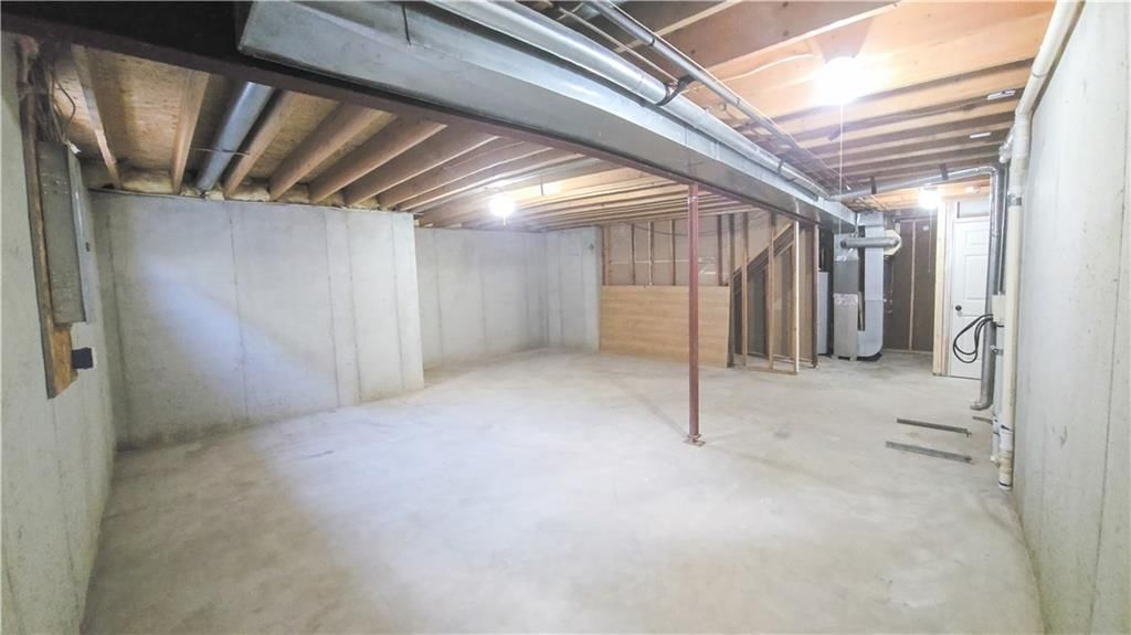 16408 Slater Avenue — photo 32
