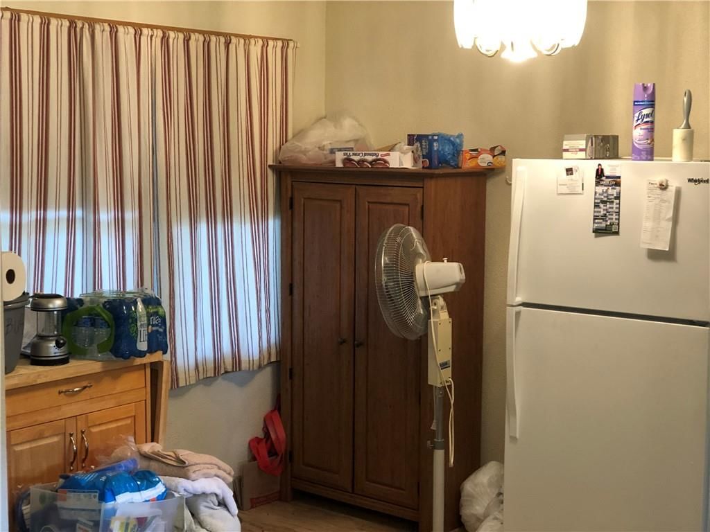 509 NW CENTRAL Street — photo 2