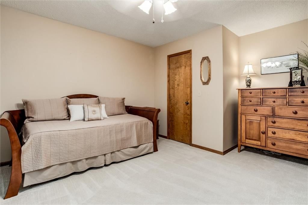 11604 Cody Street — photo 20