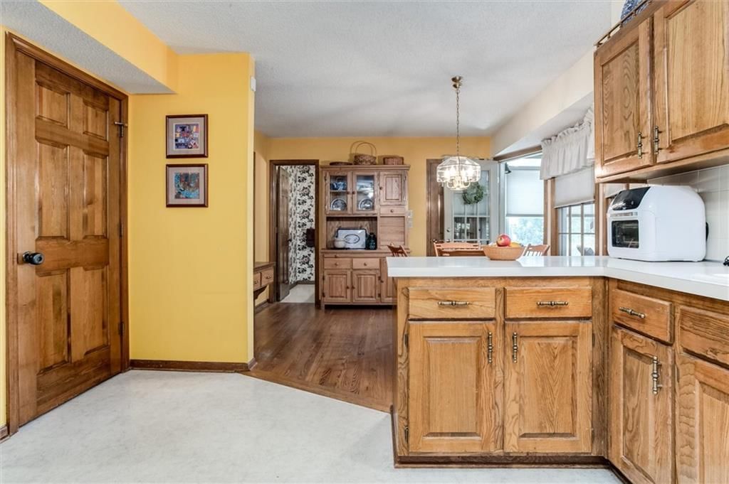 11604 Cody Street — photo 9