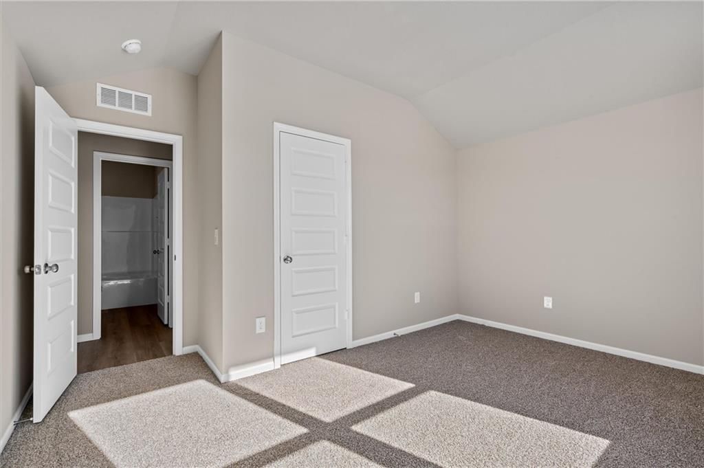 20260 W 194th Street — photo 5