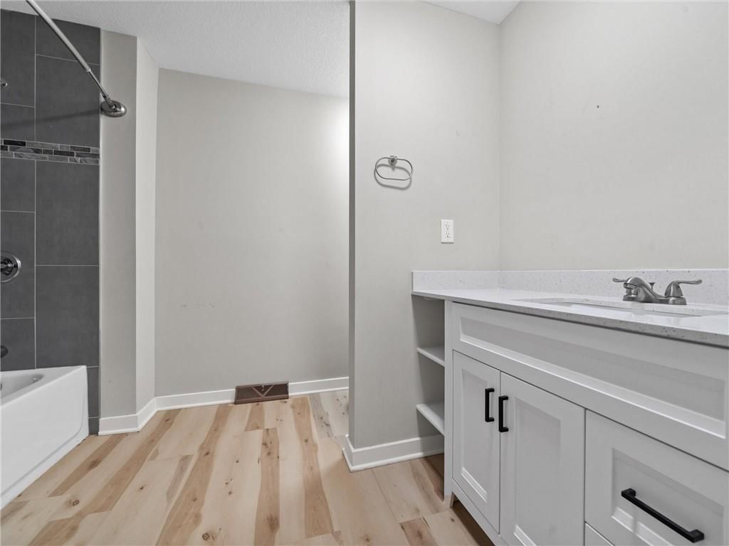 815 SE 12th Street — photo 25