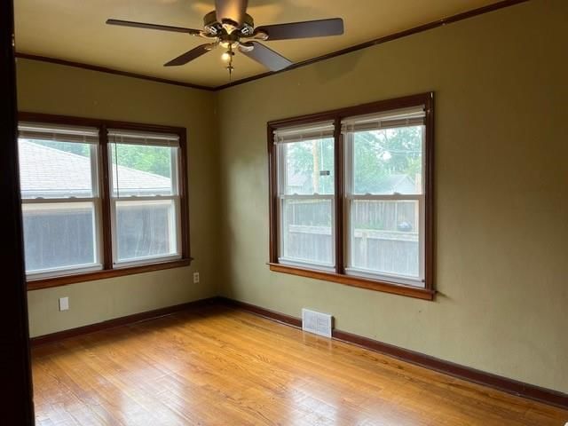 2028 ELIZABETH Avenue — photo 14