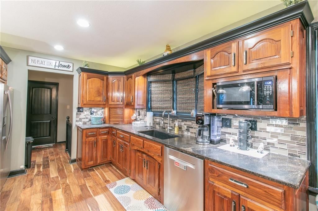 414 SW 1201st Road — photo 17