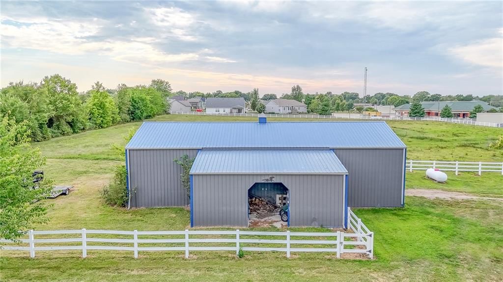 414 SW 1201st Road — photo 48