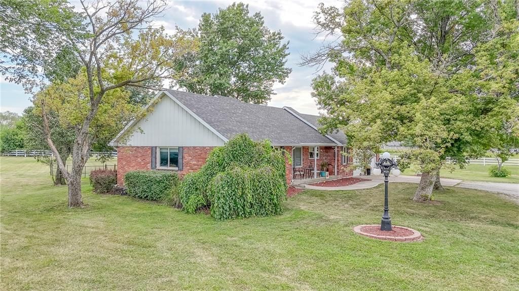 414 SW 1201st Road — photo 53