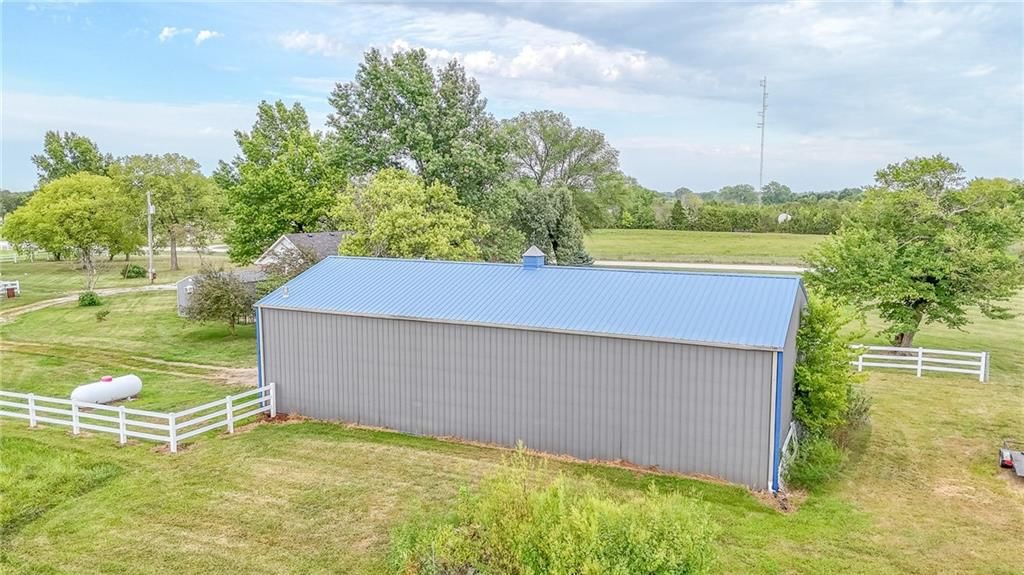 414 SW 1201st Road — photo 56