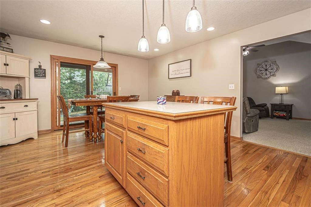 1002 Lisa Court — photo 17