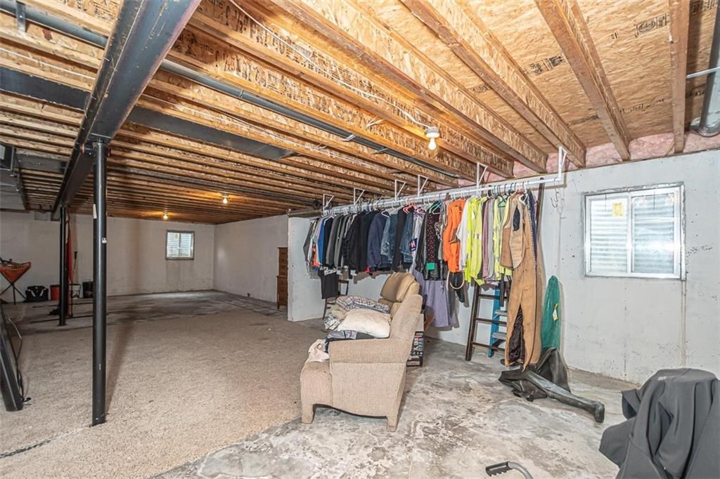 1002 Lisa Court — photo 32