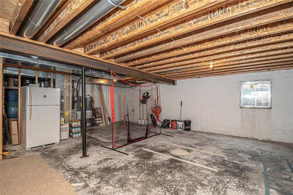 1002 Lisa Court — photo 33