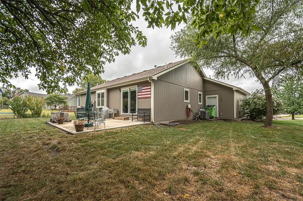 1002 Lisa Court — photo 44