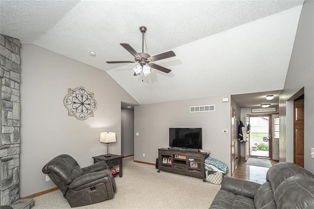 1002 Lisa Court — photo 10