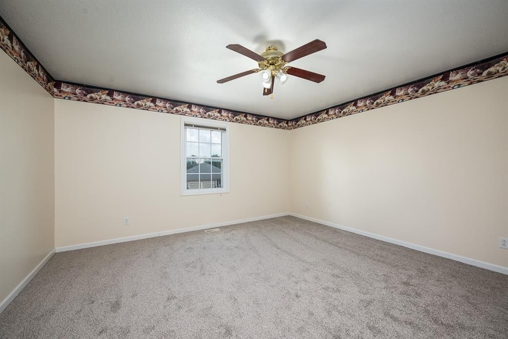 412 Hillbrook Court — photo 17